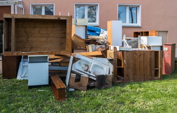 Best Yard Waste Removal  in Laguna Heights, TX